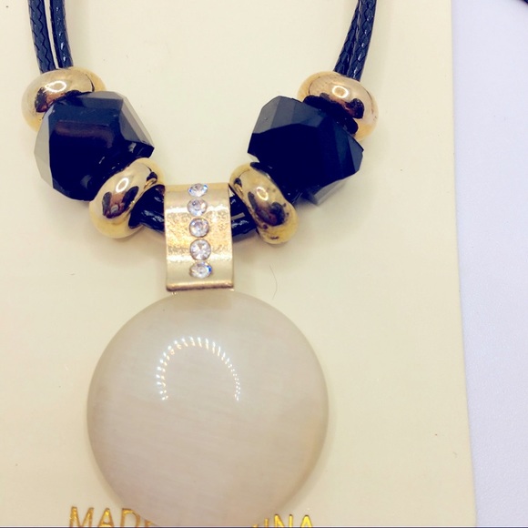 NECKLACE BLACK AND GOLD WITH CRYSTALS ! - Picture 10 of 14